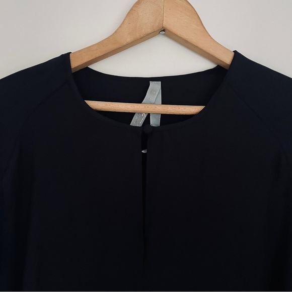 Seven7 Melissa McCarthy Black Keyhole Top Blouse Plus 0X - Picture 2 of 7